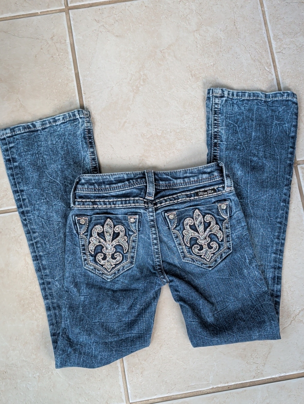 Miss Me Blue Embellished Back Pocket Girls Size 10 Boot Cut  Jeans